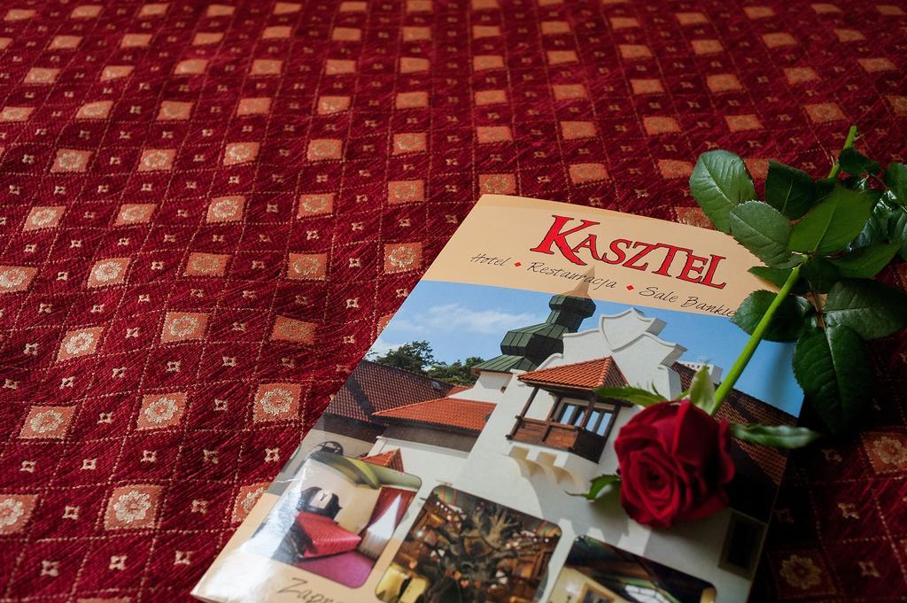 Hotel Kasztel Rzezawa Habitación foto
